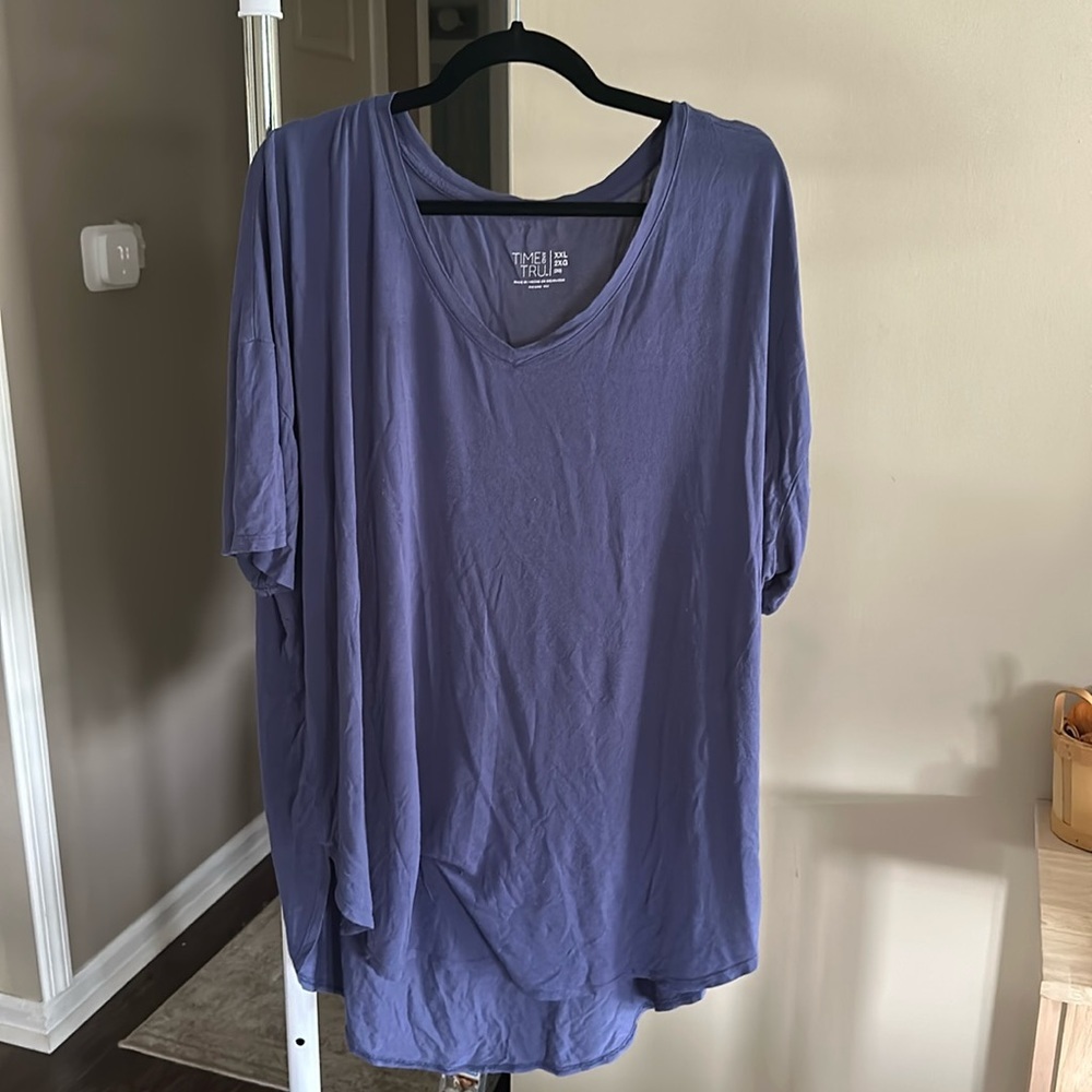 TIME AND TRU COMFY TOP​